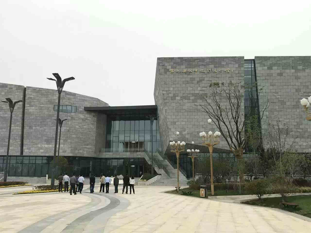 怀远全民健身中心展示馆幕墙工程