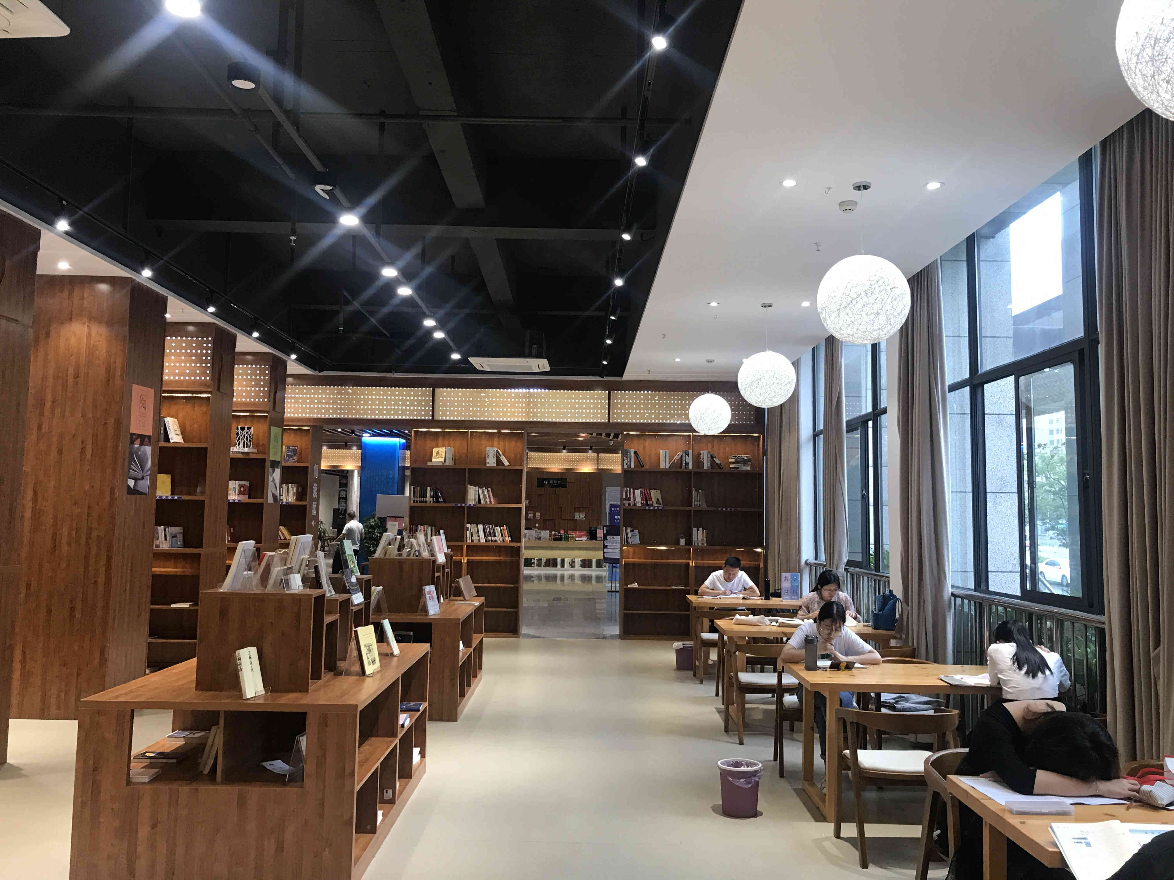 庐江县城市阅读空间