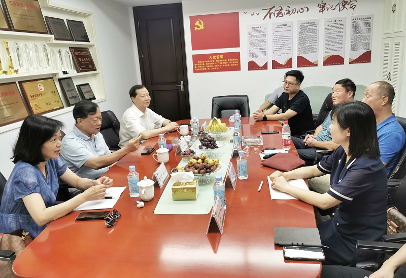 中国建筑装饰协会领导莅临澳达考察调研